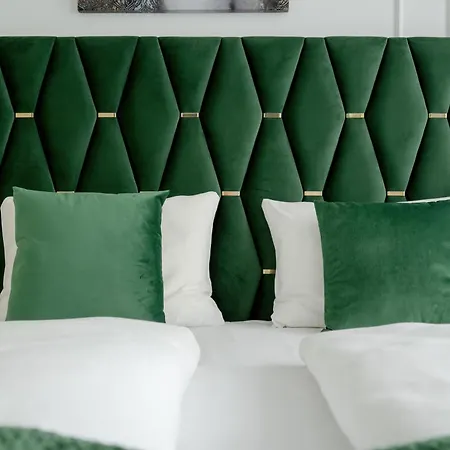 Apartment Jednosci Narodowej Stylowy By Renters Wroclaw