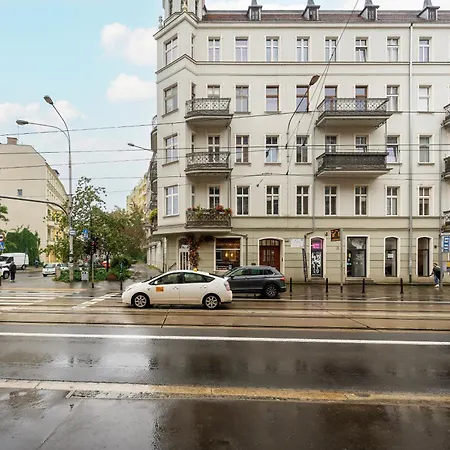 Apartment Jednosci Narodowej Stylowy By Renters Wroclaw