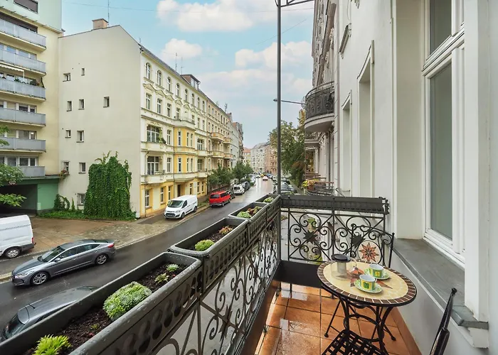 Jednosci Narodowej Stylowy By Renters *