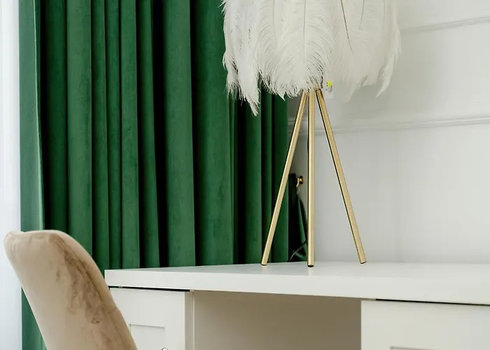 Appartement Jednosci Narodowej Stylowy By Renters *