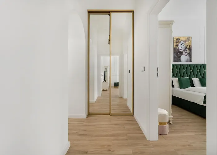 Appartement Jednosci Narodowej Stylowy By Renters